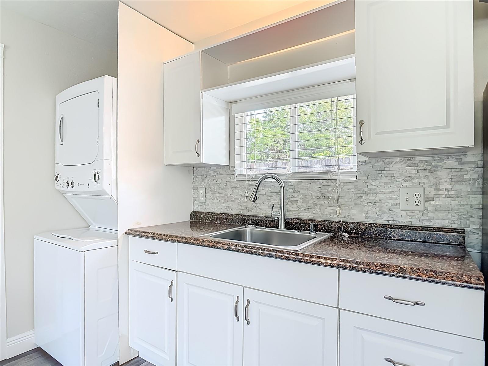 Image 35 of 66 For 265 Newcomb Street