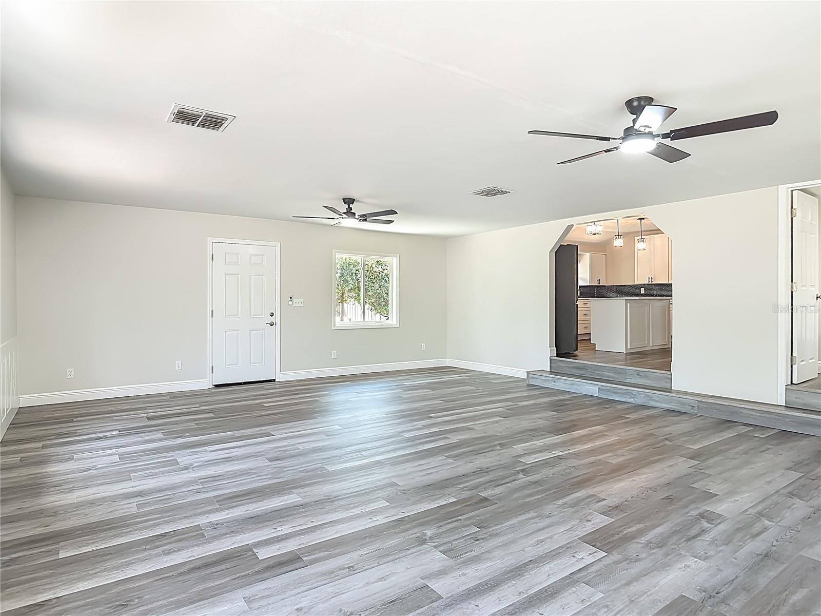 Image 4 of 66 For 265 Newcomb Street