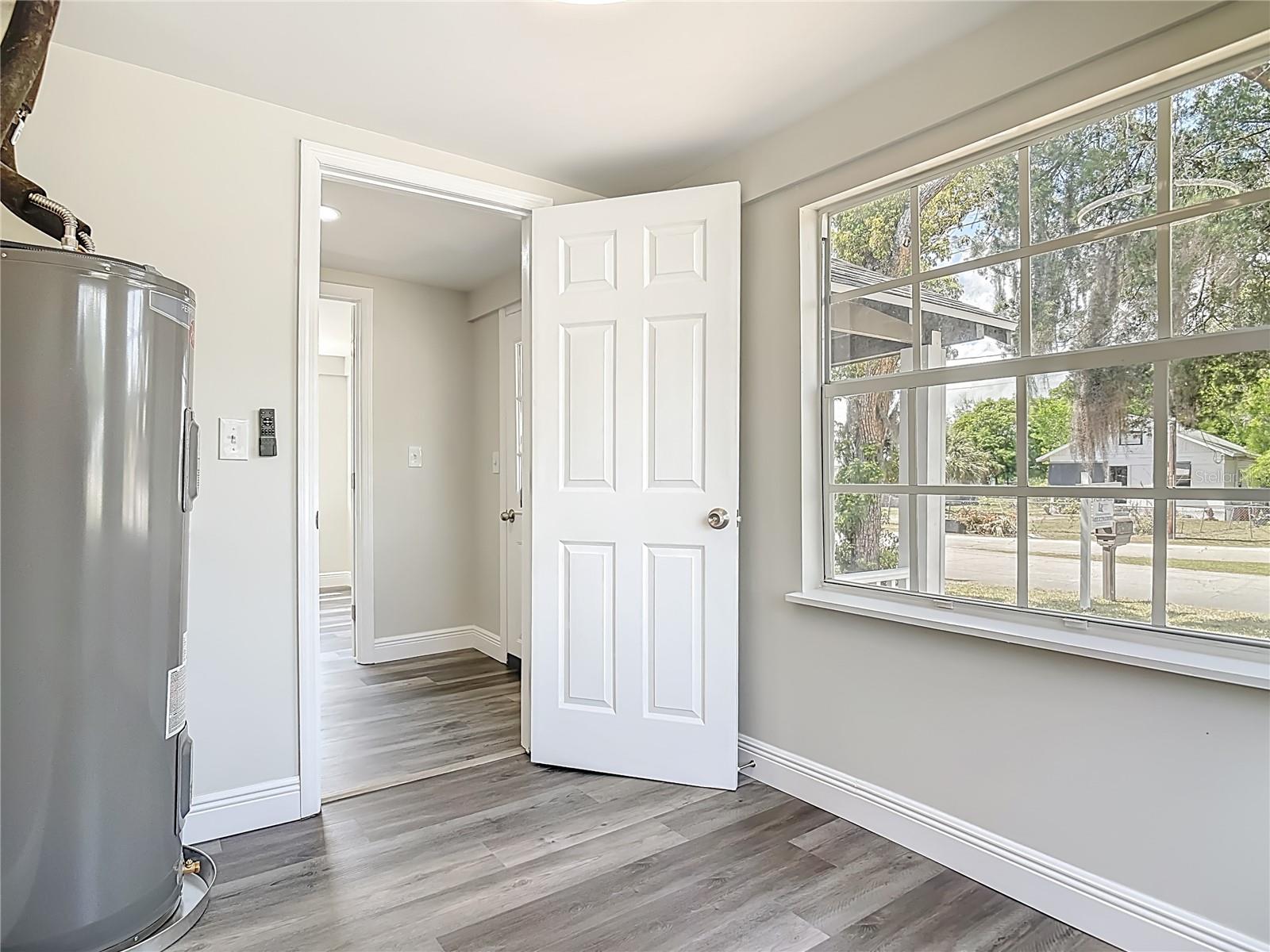 Image 47 of 66 For 265 Newcomb Street