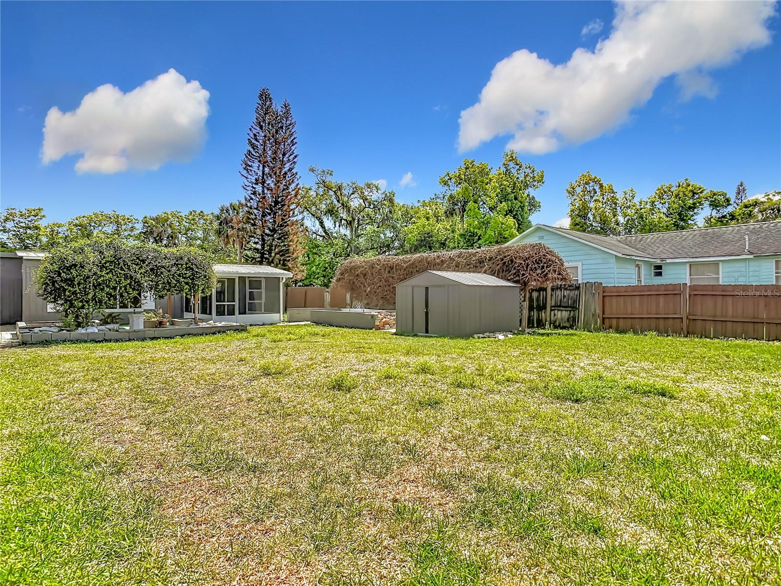 Image 57 of 66 For 265 Newcomb Street