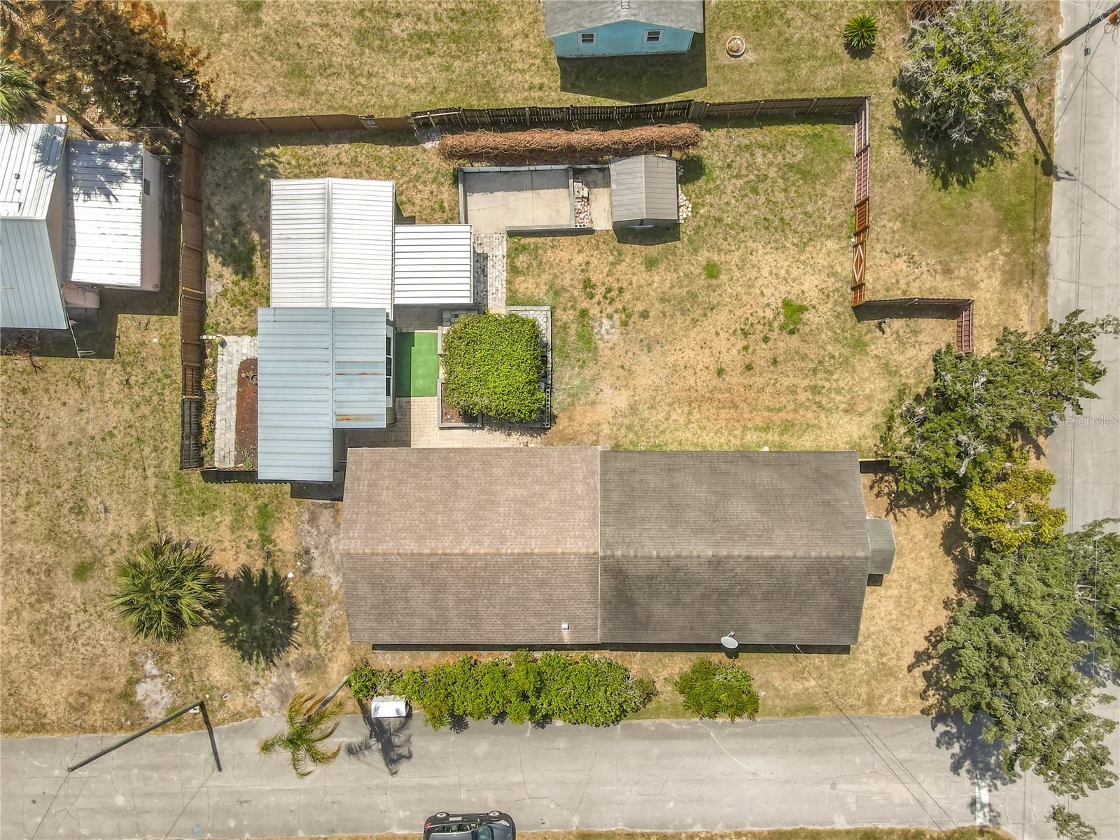 Image 61 of 66 For 265 Newcomb Street