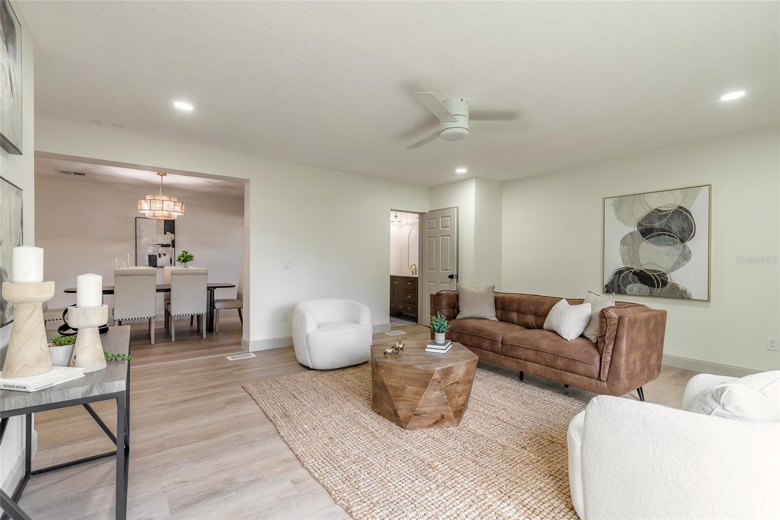 Image 23 of 53 For 82 Ray Mar Drive