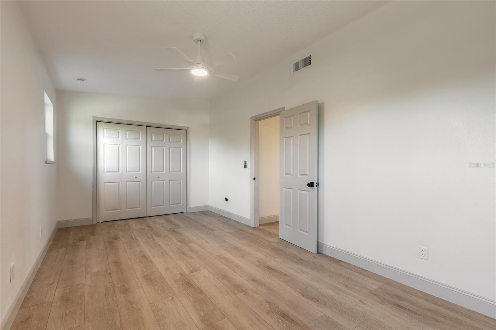 Image 39 of 53 For 82 Ray Mar Drive