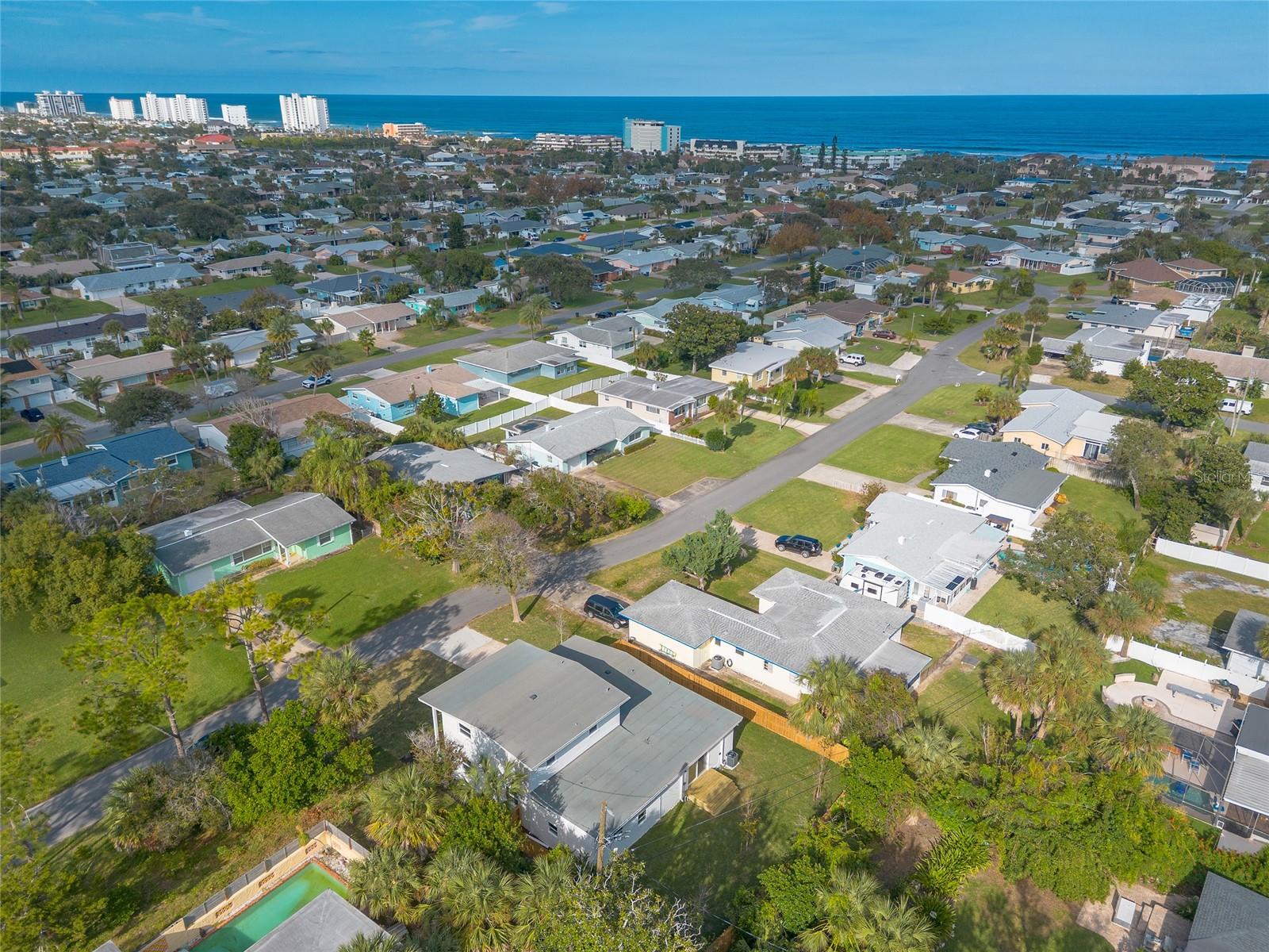 Image 50 of 53 For 82 Ray Mar Drive