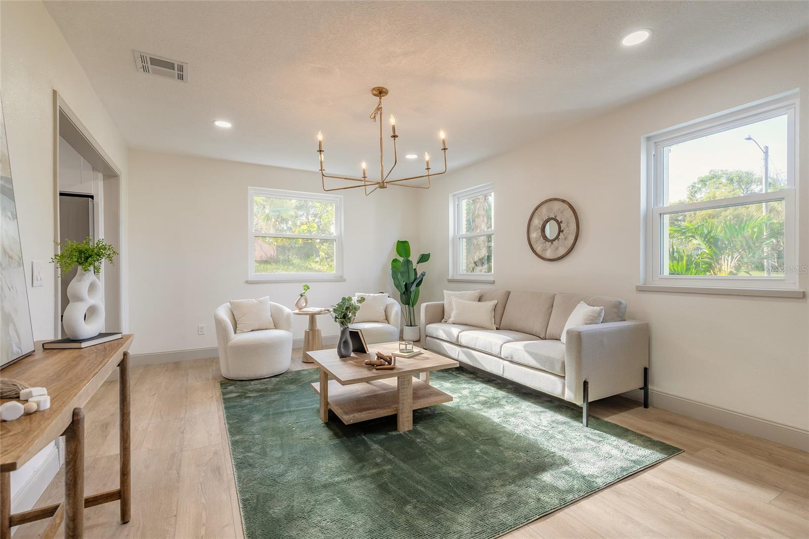 Image 6 of 53 For 82 Ray Mar Drive