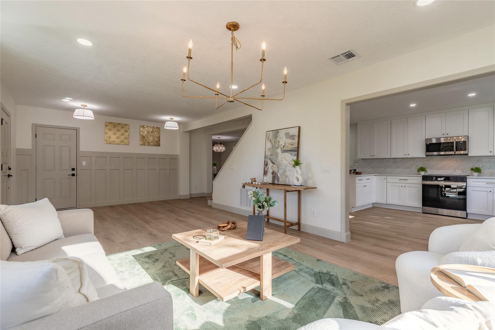 Image 7 of 53 For 82 Ray Mar Drive