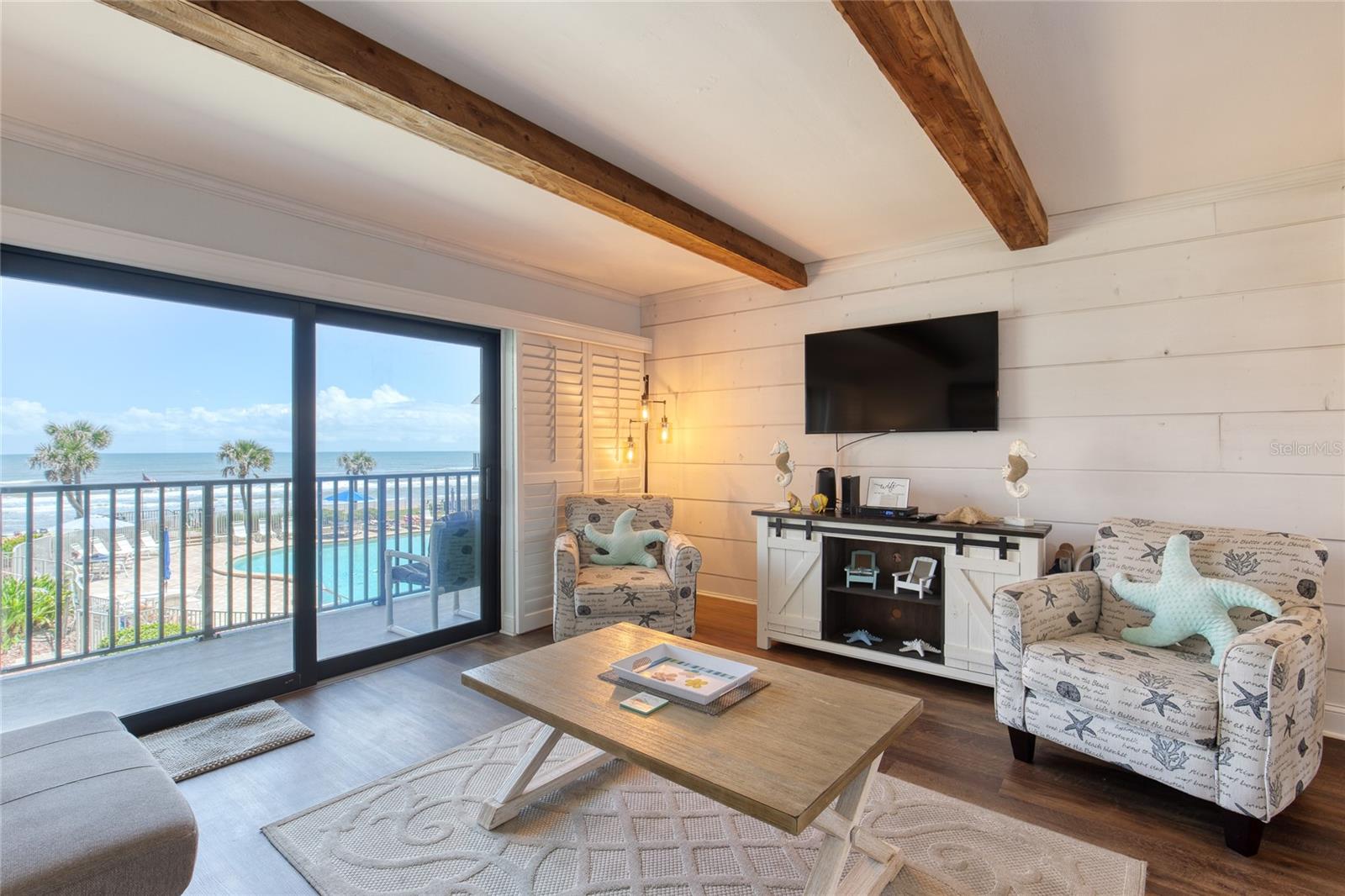 Image 19 of 34 For 935 Ocean Shore Boulevard 2170