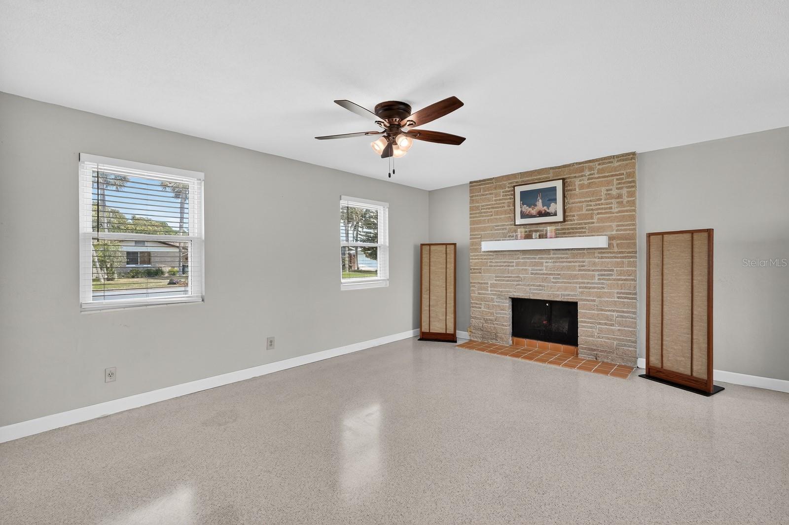 Image 12 of 42 For 1238 Suwanee Road