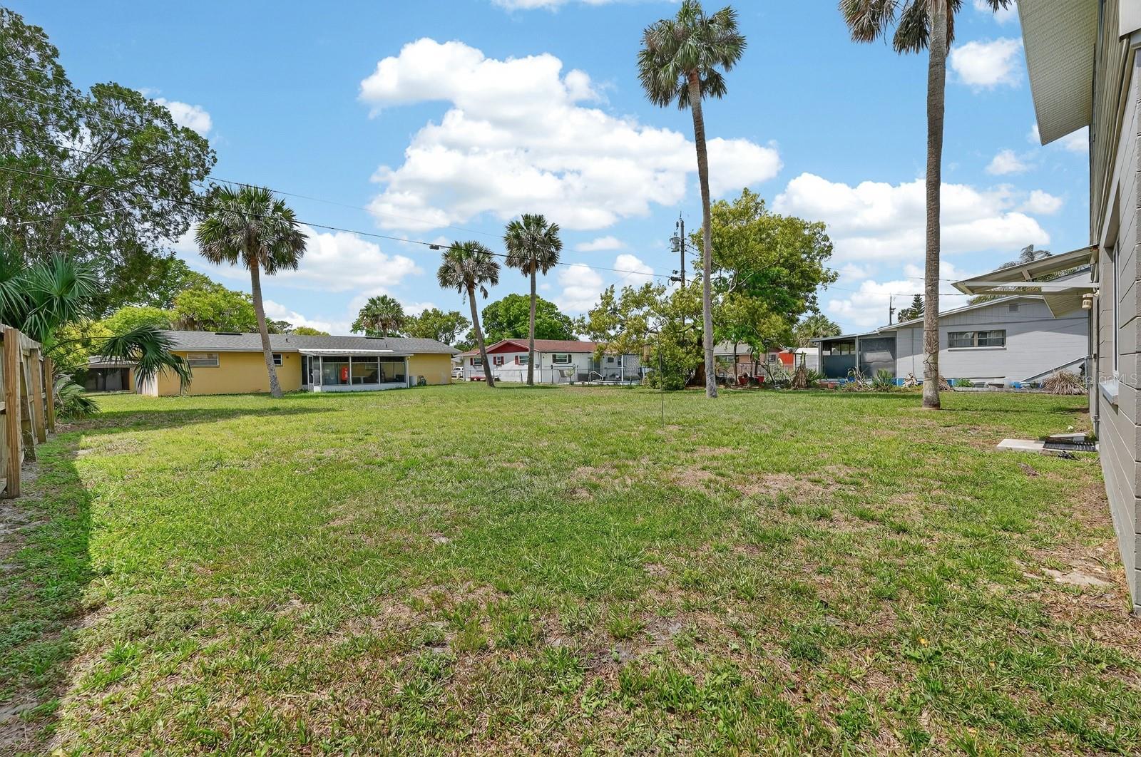 Image 32 of 42 For 1238 Suwanee Road