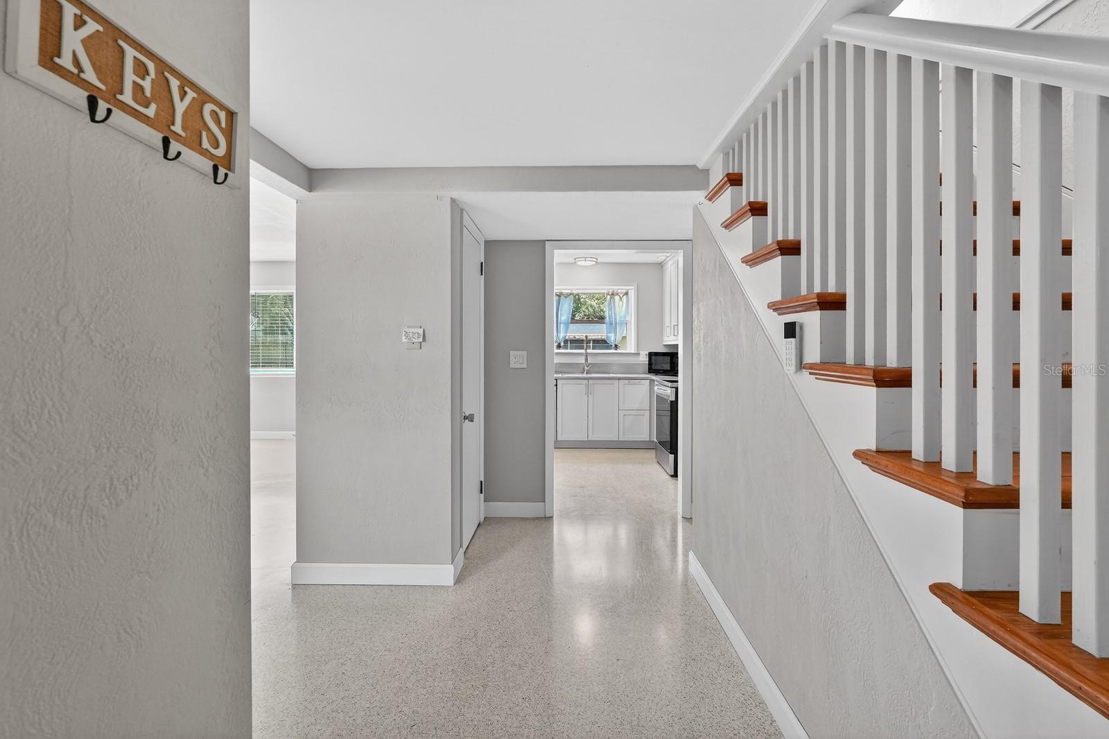 Image 9 of 42 For 1238 Suwanee Road