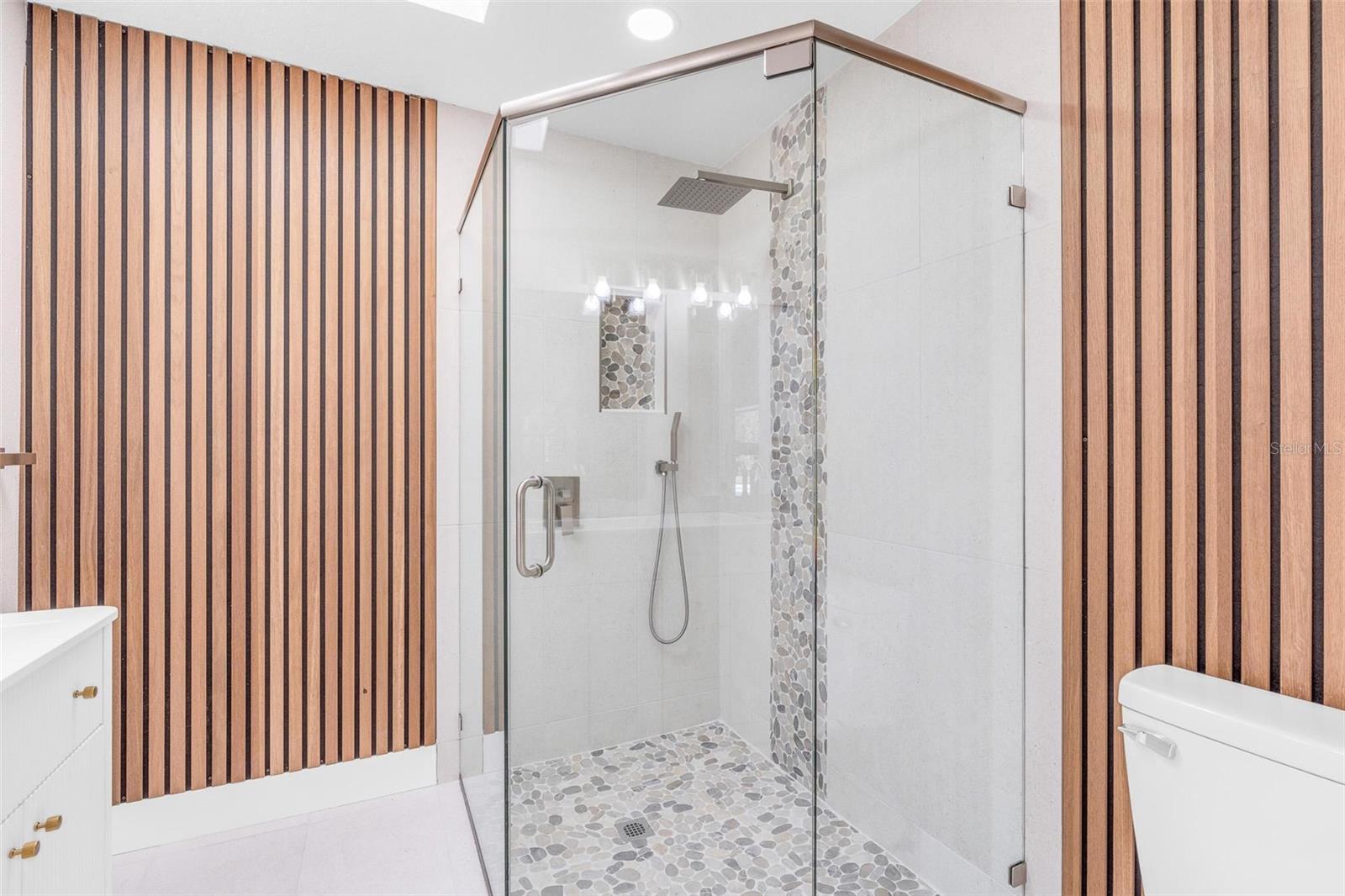 Image 43 of 56 For 31 Wasserman Drive