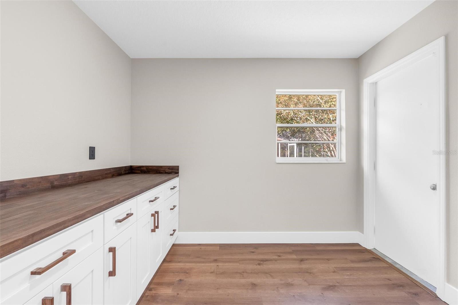 Image 45 of 56 For 31 Wasserman Drive