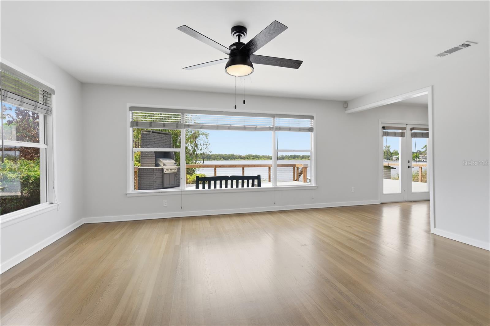 Image 14 of 44 For 940 Kepler Road