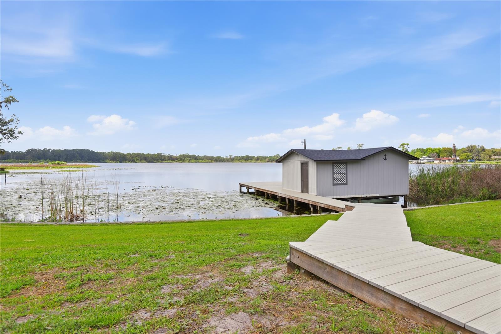 Image 24 of 44 For 940 Kepler Road