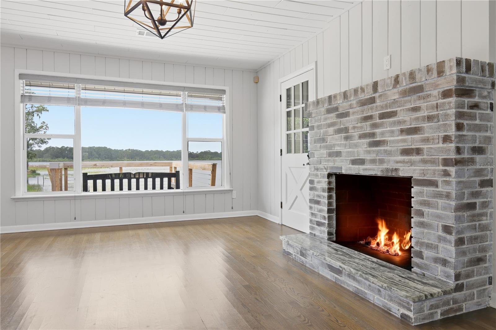 Image 6 of 44 For 940 Kepler Road