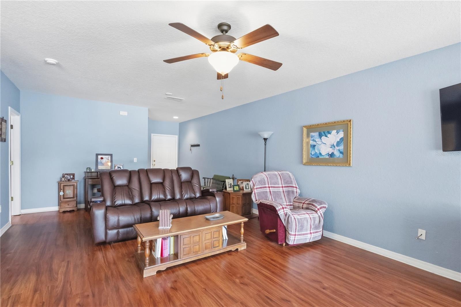 Image 17 of 46 For 151 Grey Widgeon Court