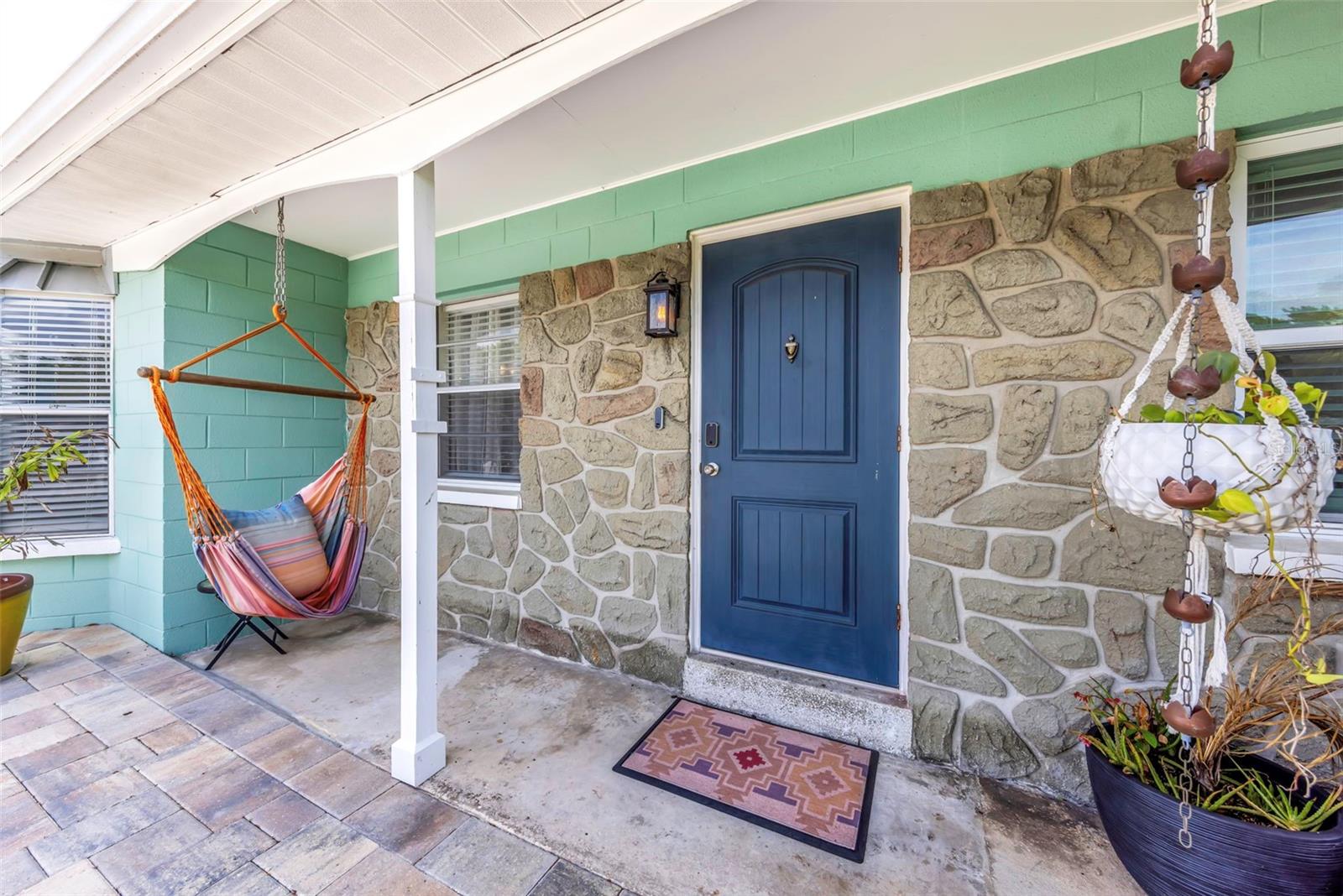 Listing photo id 1 for 4502 Pearl Avenue