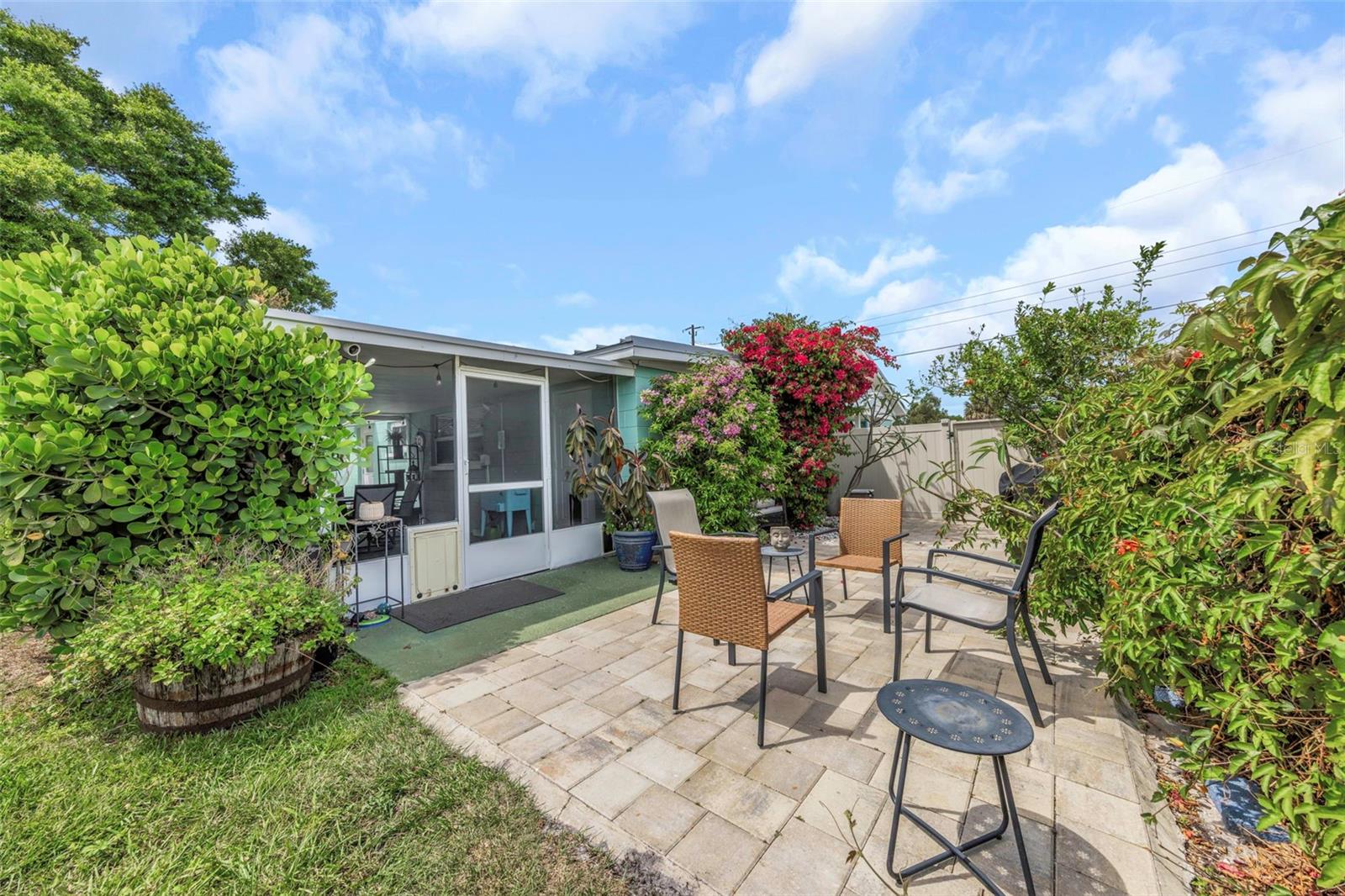 Listing photo id 43 for 4502 Pearl Avenue