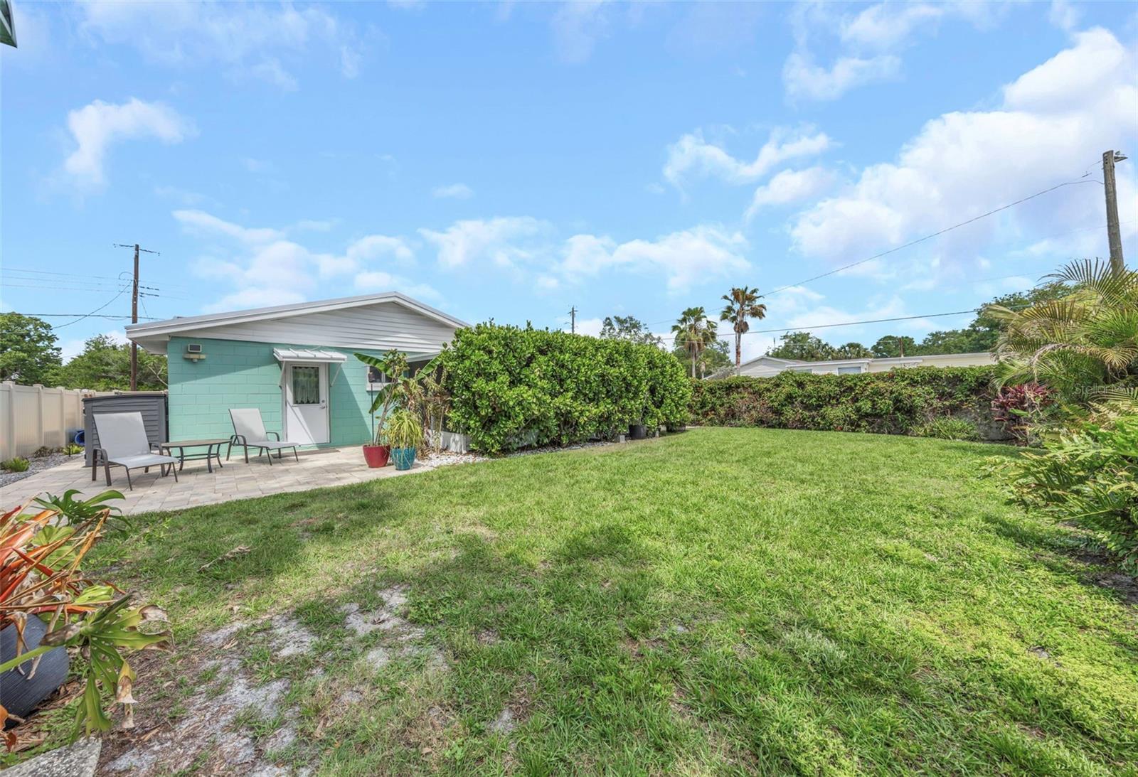 Listing photo id 45 for 4502 Pearl Avenue