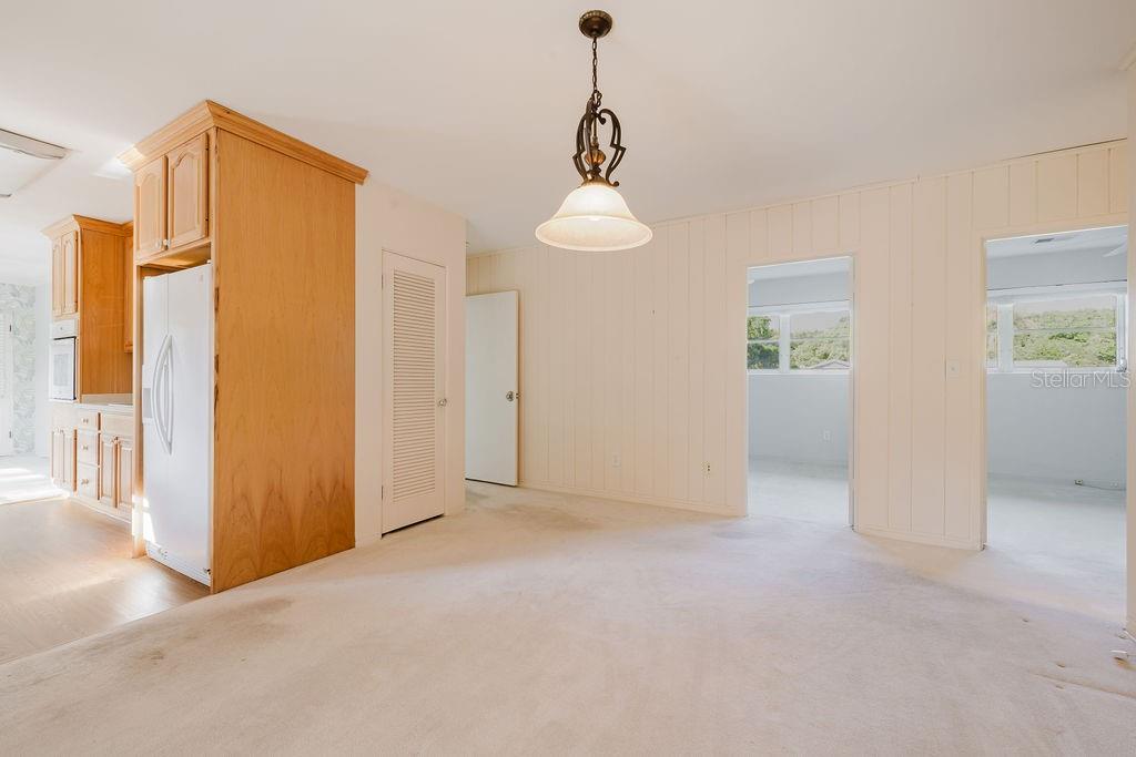 Image 13 of 33 For 305 Woodward Avenue