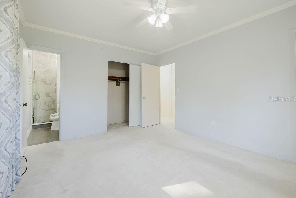 Image 20 of 33 For 305 Woodward Avenue