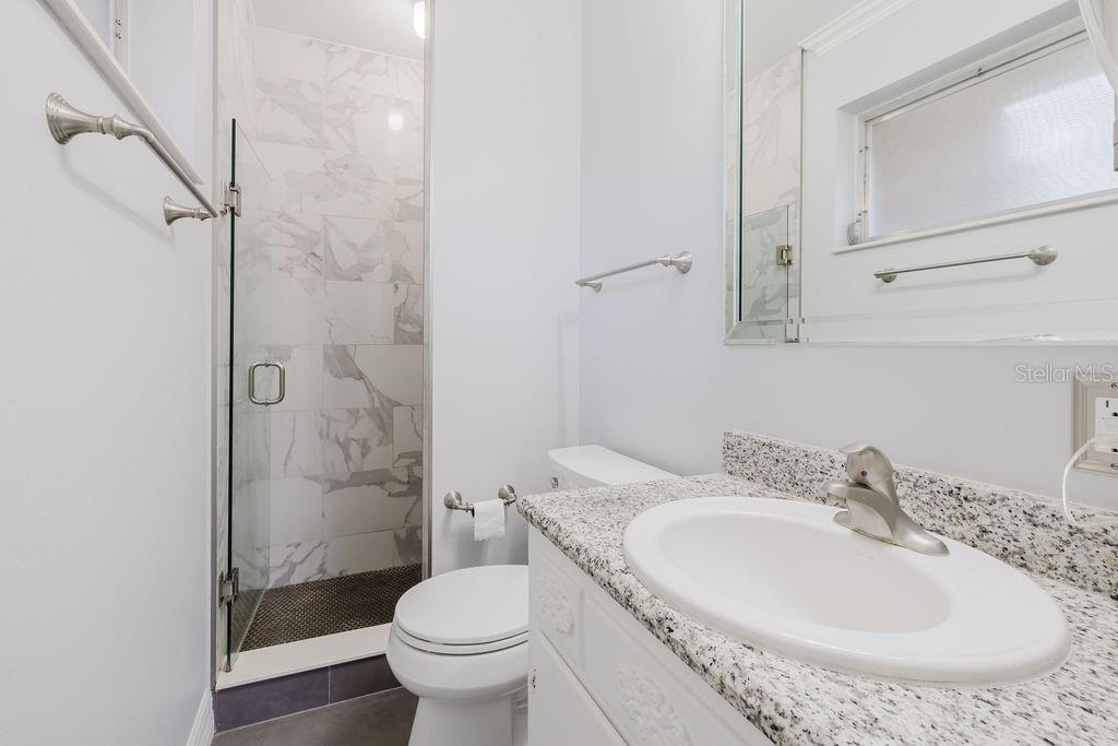 Image 21 of 33 For 305 Woodward Avenue