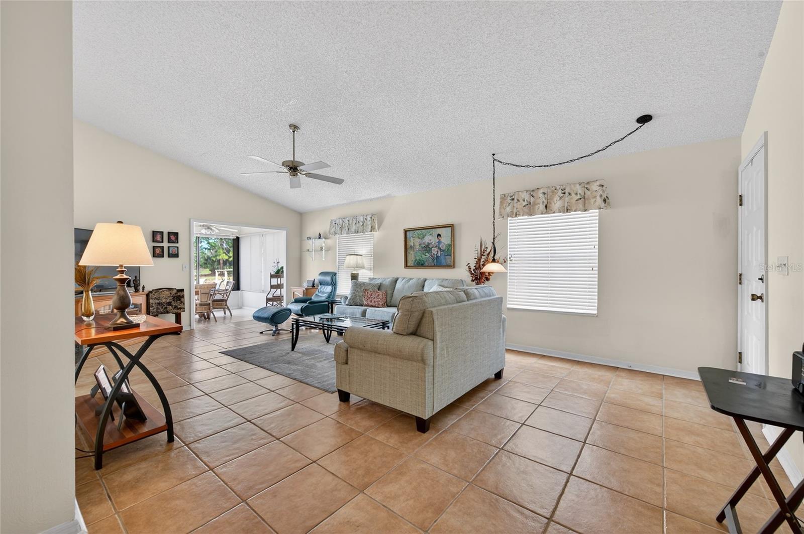 Image 4 of 33 For 140 Brown Pelican Drive