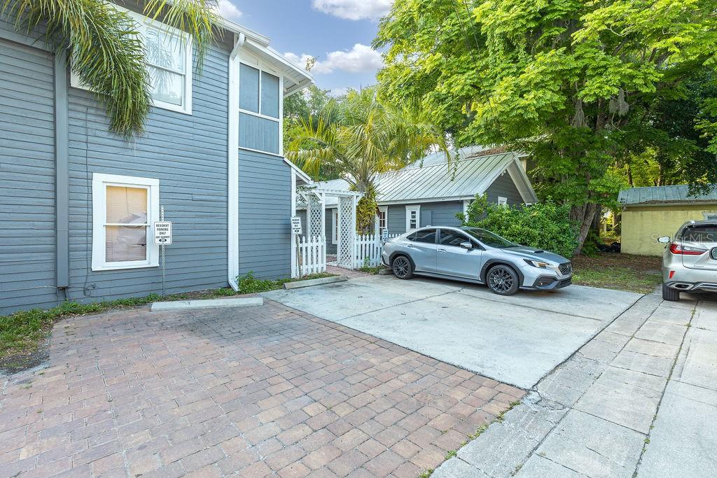 Image 15 of 67 For 205 Voorhis Avenue