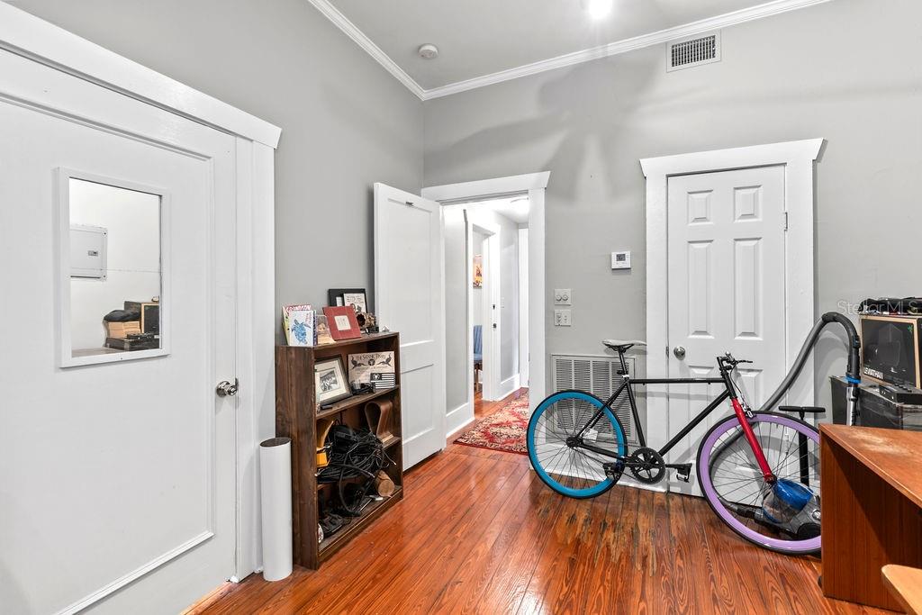 Image 37 of 67 For 205 Voorhis Avenue