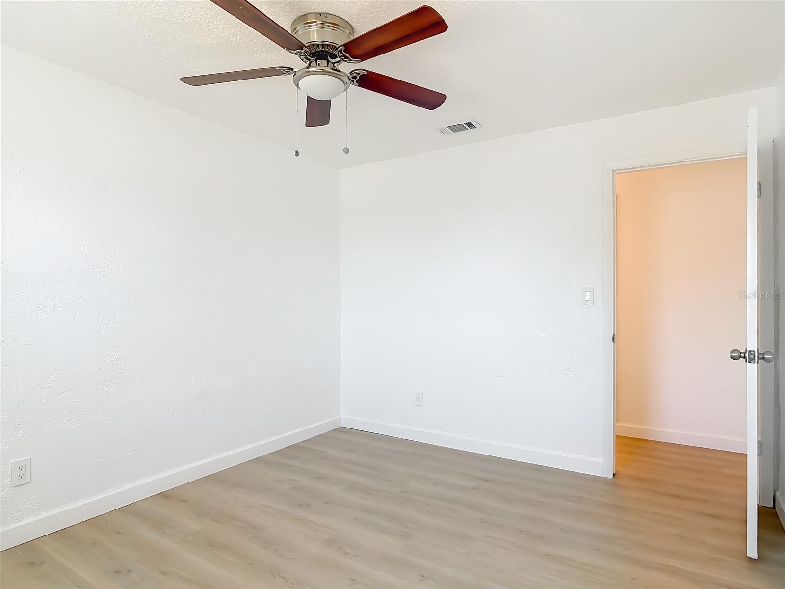 Image 31 of 62 For 2280 Green Street