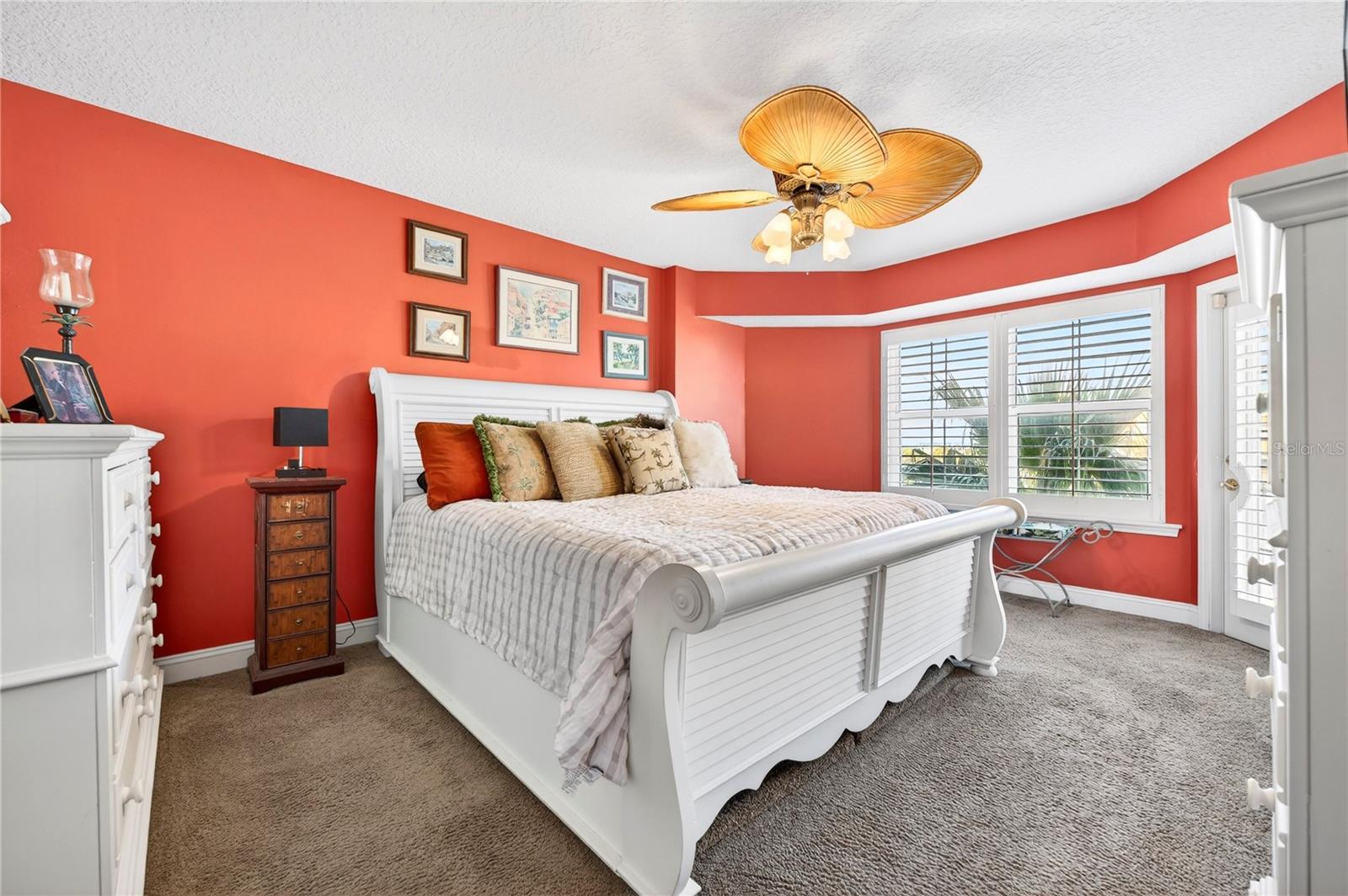 Image 19 of 61 For 4670 Links Village Drive D506