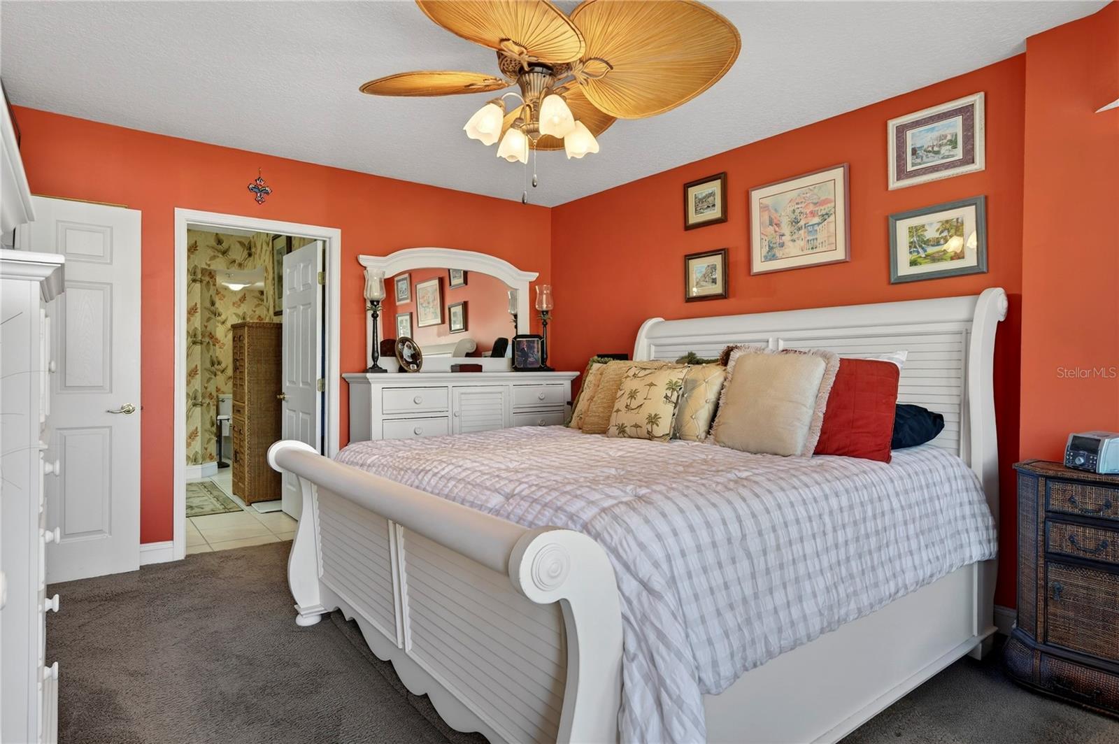 Image 20 of 61 For 4670 Links Village Drive D506