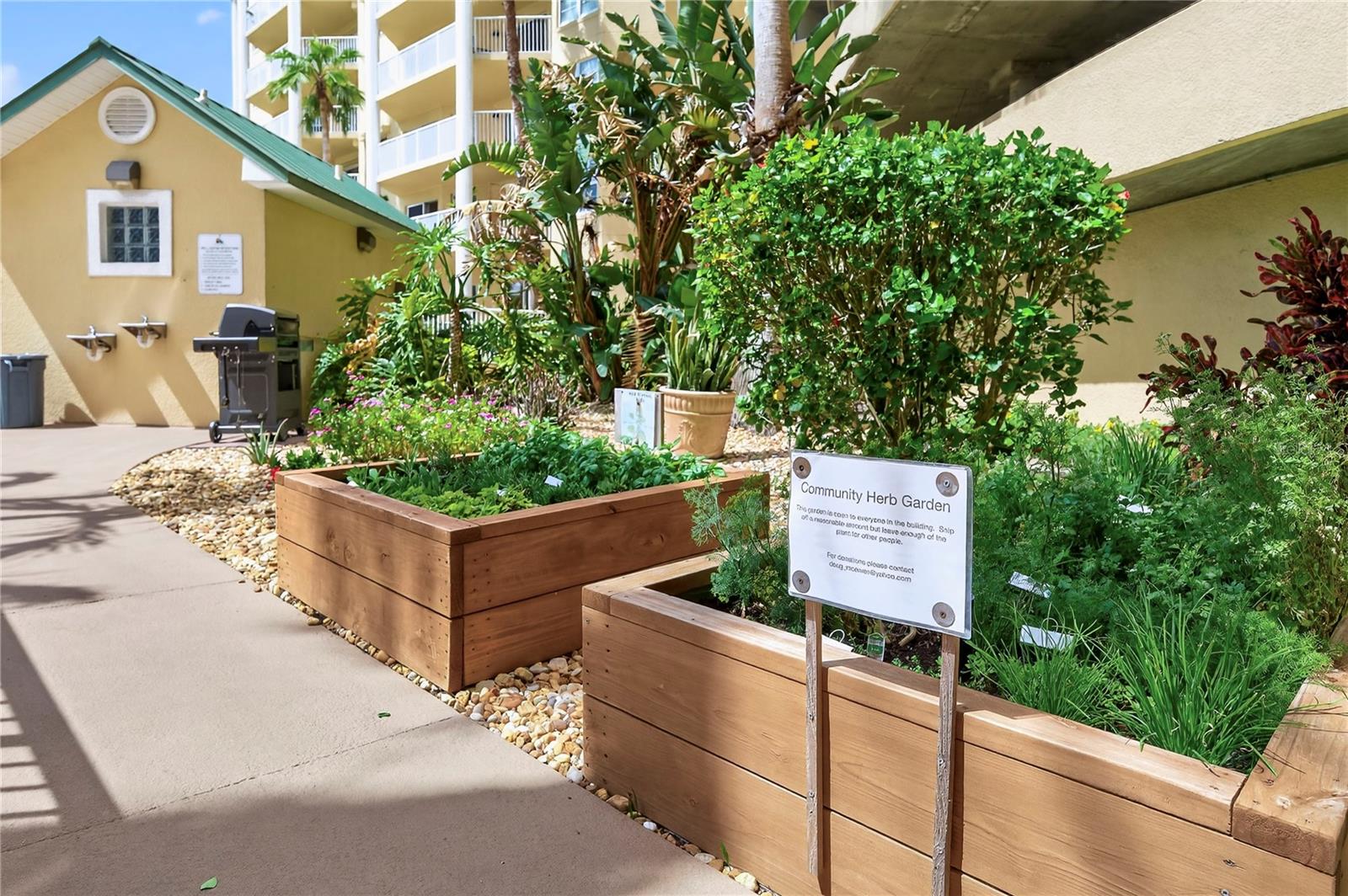 Image 49 of 61 For 4670 Links Village Drive D506