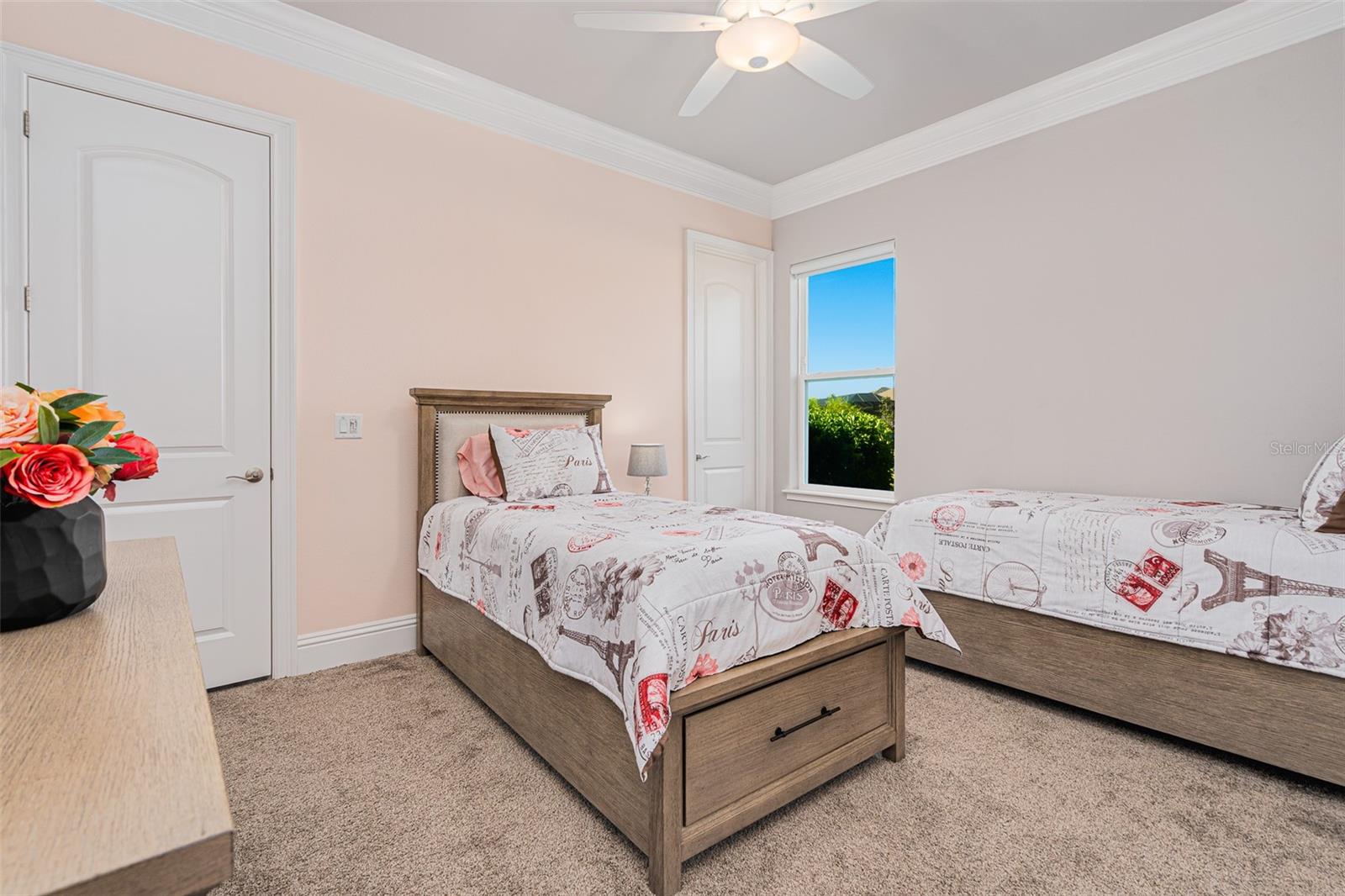 Image 9 of 51 For 1855 Cattle Creek Lane