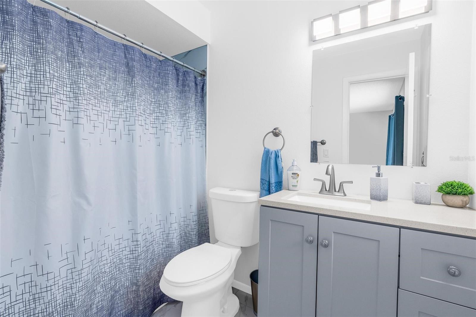 Image 13 of 29 For 805 11th Avenue