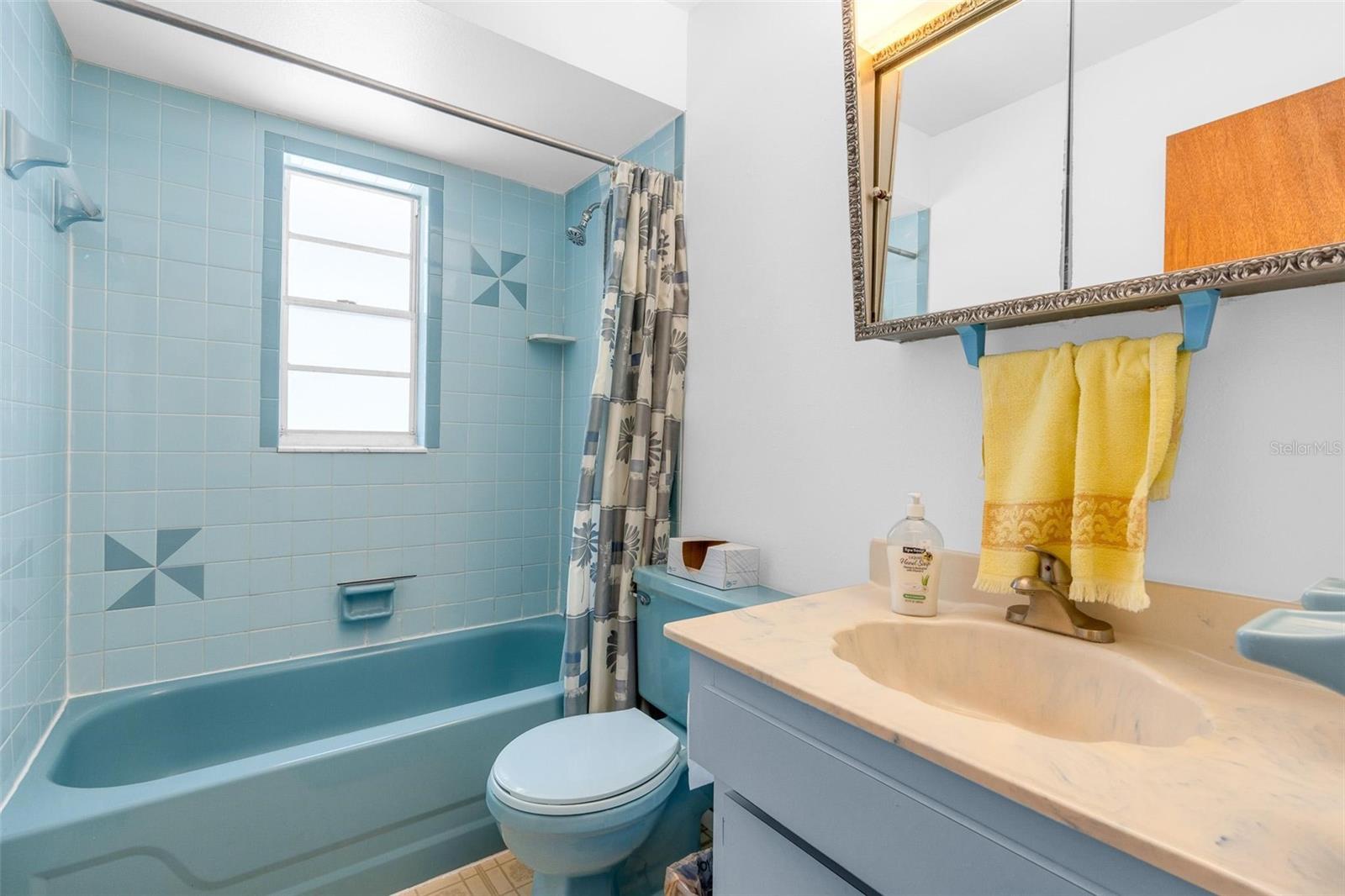 Image 15 of 29 For 805 11th Avenue