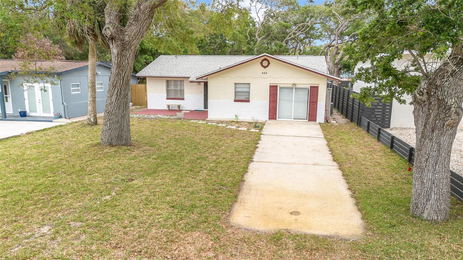 Image 28 of 29 For 805 11th Avenue