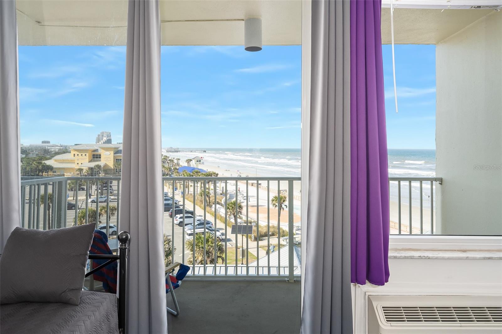 Image 14 of 58 For 701 Atlantic Avenue 516