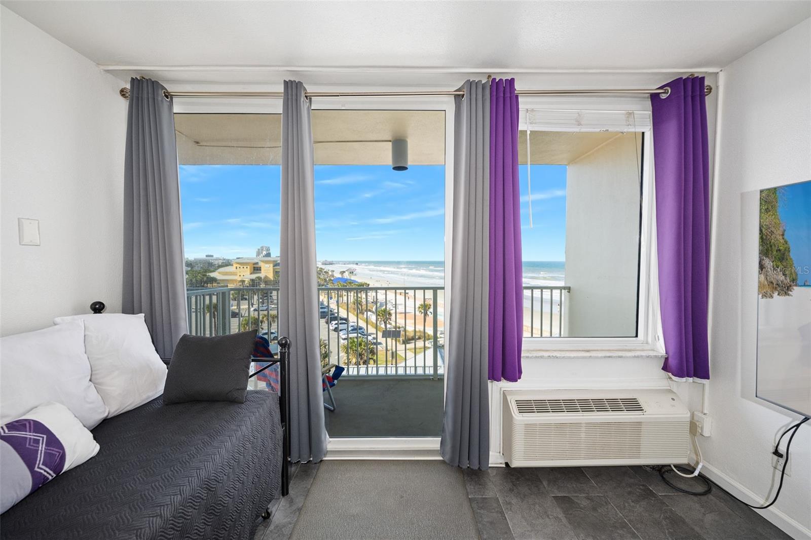 Image 15 of 58 For 701 Atlantic Avenue 516