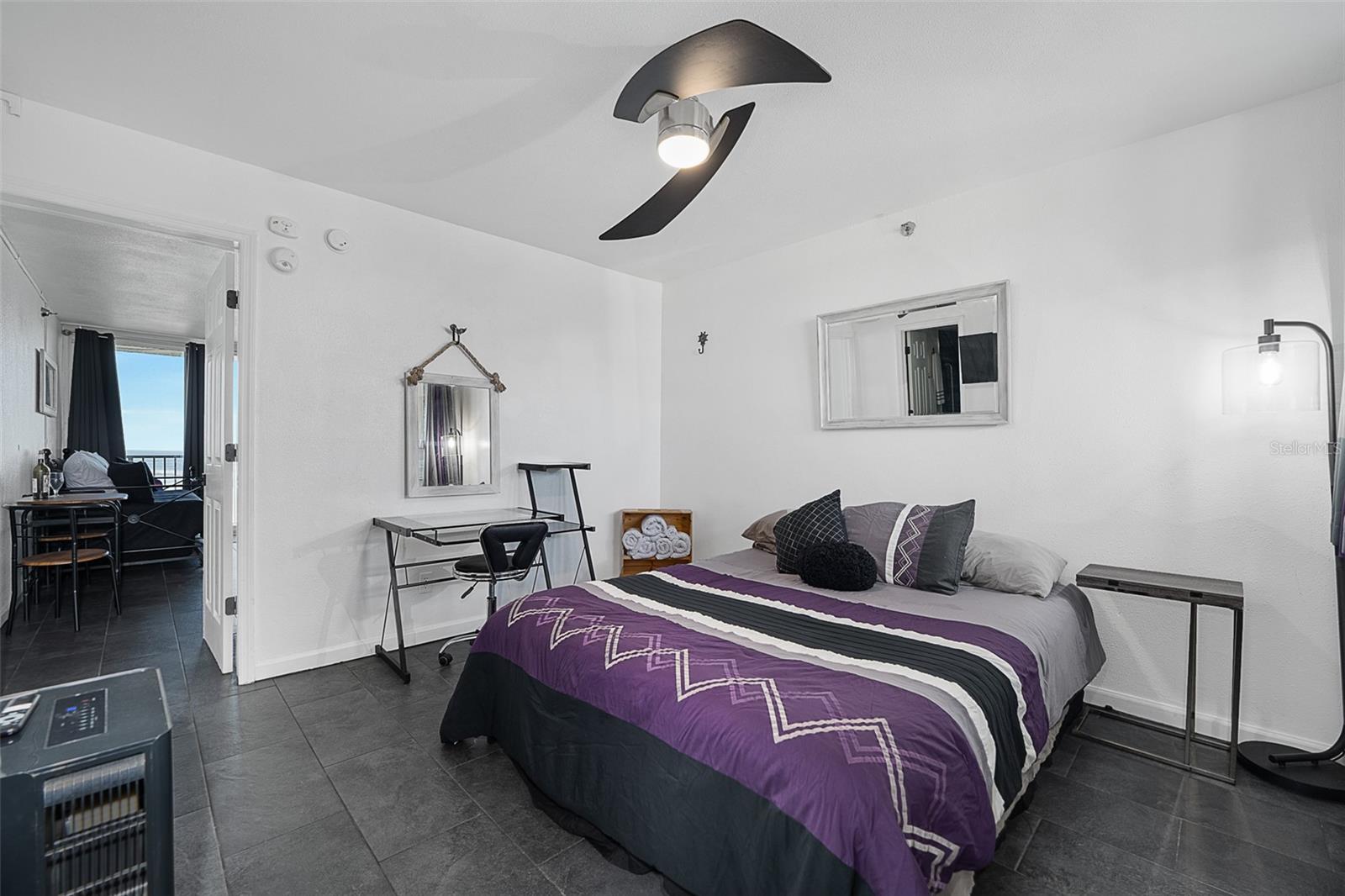 Image 4 of 58 For 701 Atlantic Avenue 516