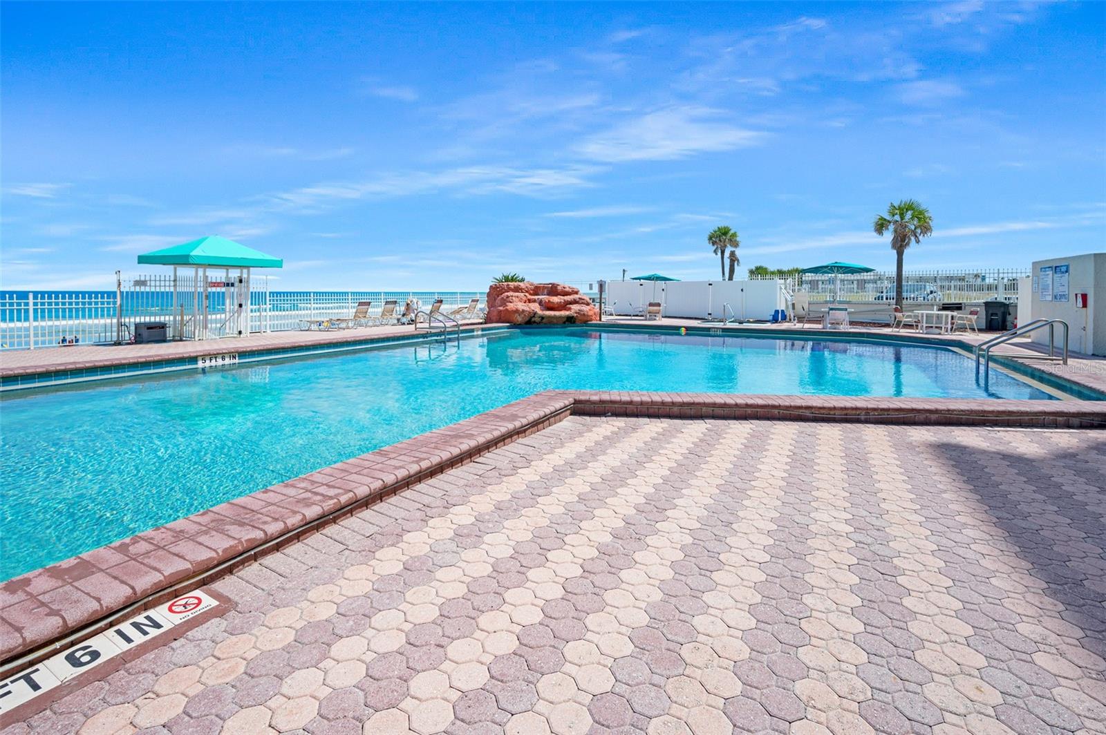 Image 41 of 58 For 701 Atlantic Avenue 516