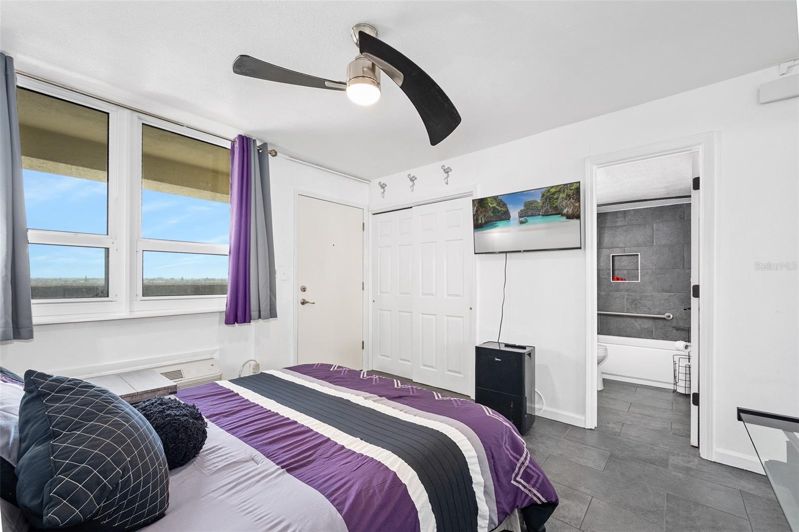 Image 6 of 58 For 701 Atlantic Avenue 516