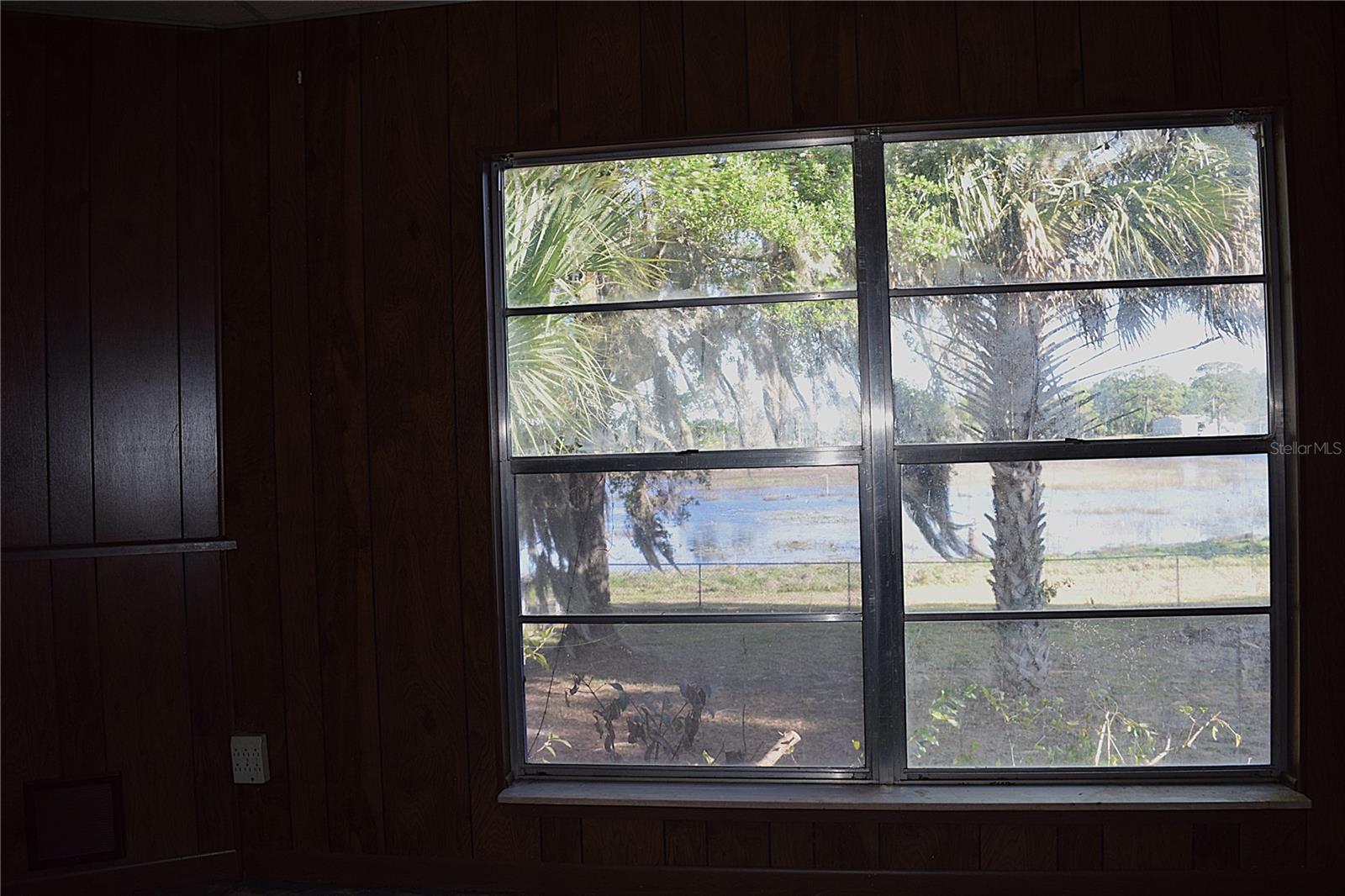 Image 12 of 30 For 2535 Boswell Street