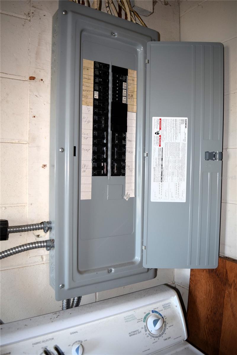 Image 27 of 30 For 2535 Boswell Street