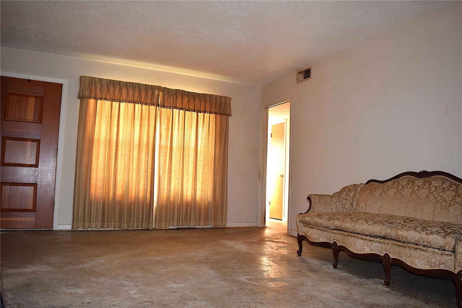 Image 9 of 30 For 2535 Boswell Street