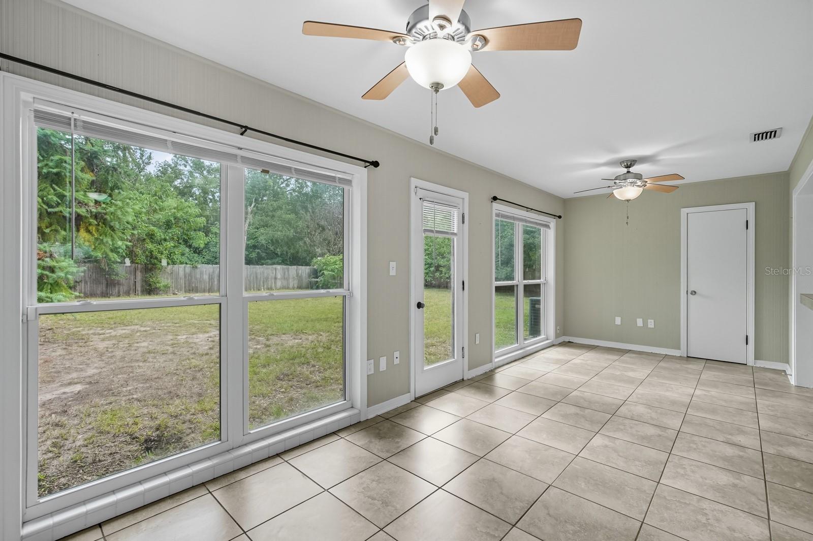 Image 23 of 39 For 130 Peach Street