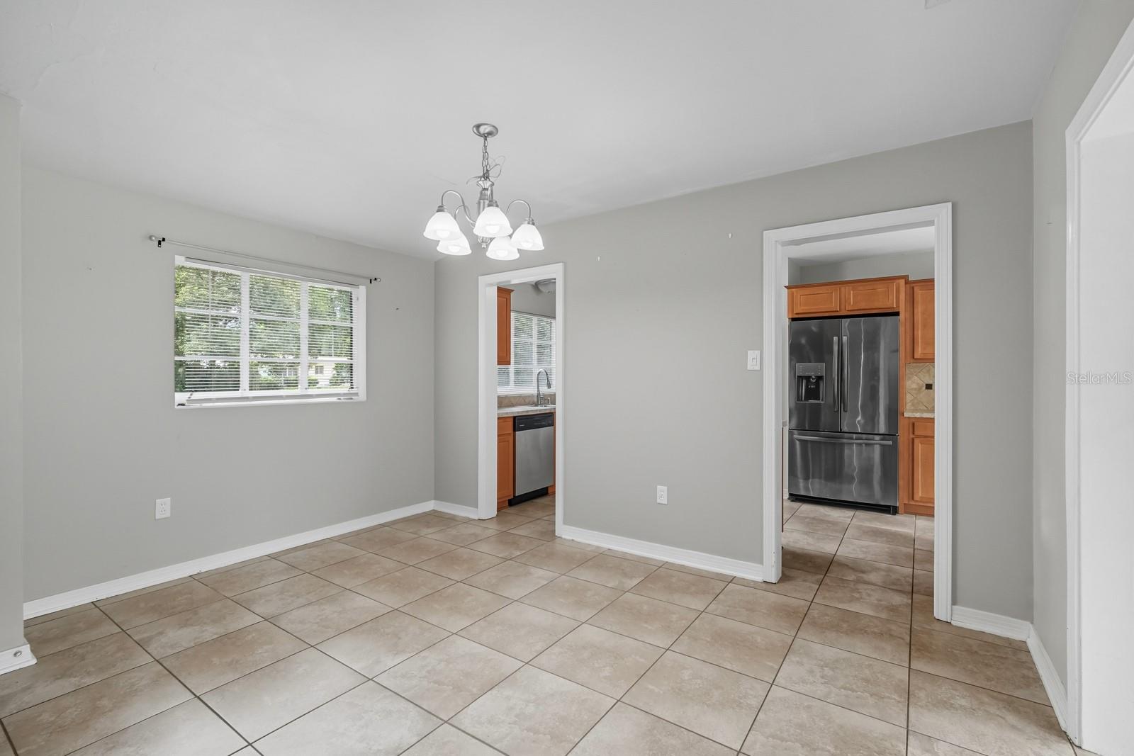 Image 8 of 39 For 130 Peach Street