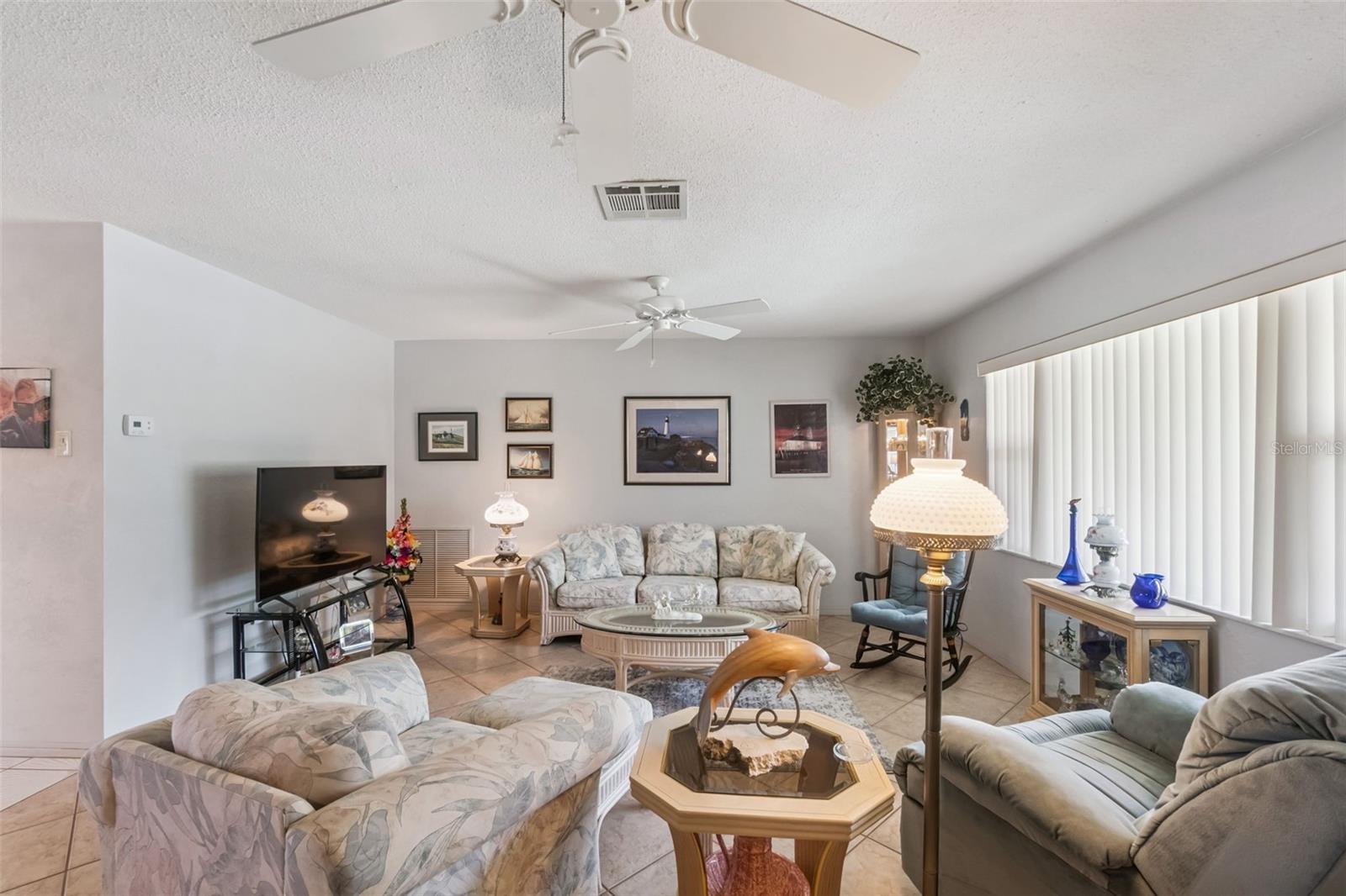 Image 5 of 25 For 31 Marigold Lane