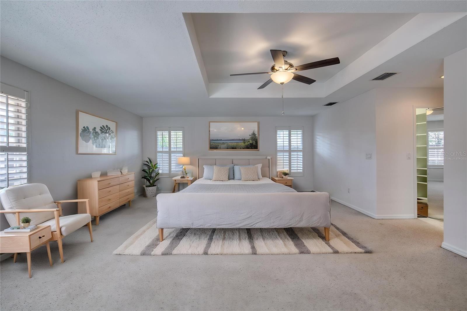 Image 26 of 47 For 731 Lindenwood Circle E