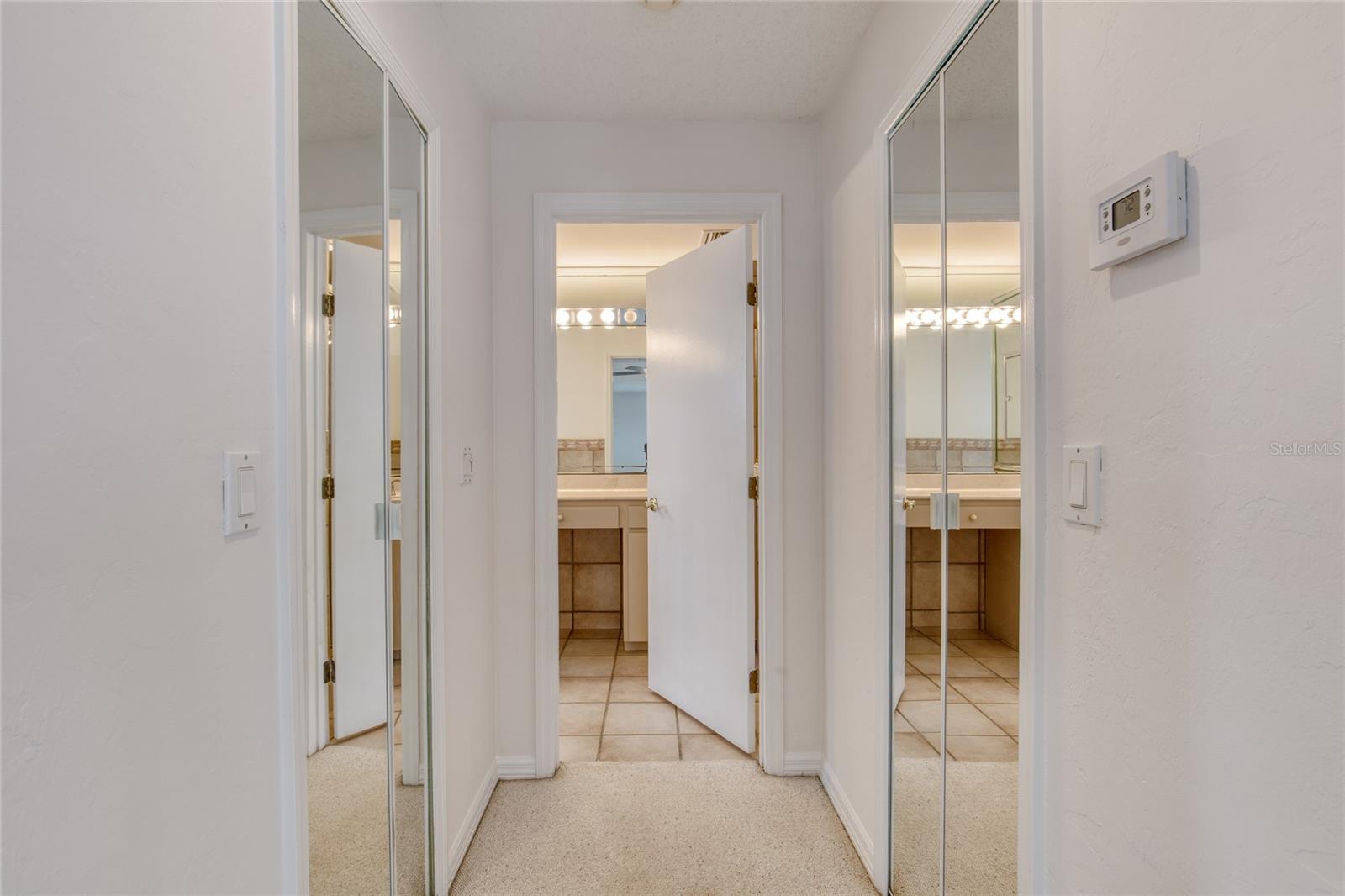 Image 27 of 47 For 731 Lindenwood Circle E